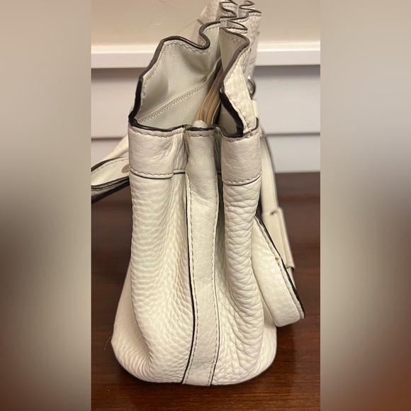 Sold - Picture 4 of 8